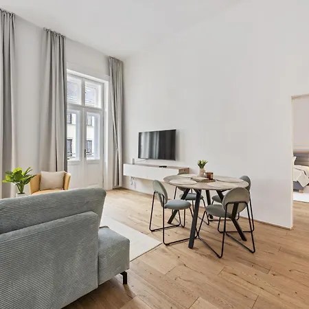 Stadtpark City Apartment Is Calling - By 4Ty3 Apartments-2